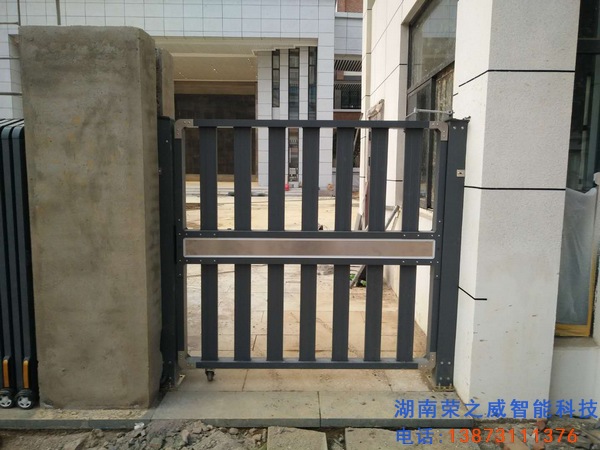 長沙電動(dòng)伸縮門