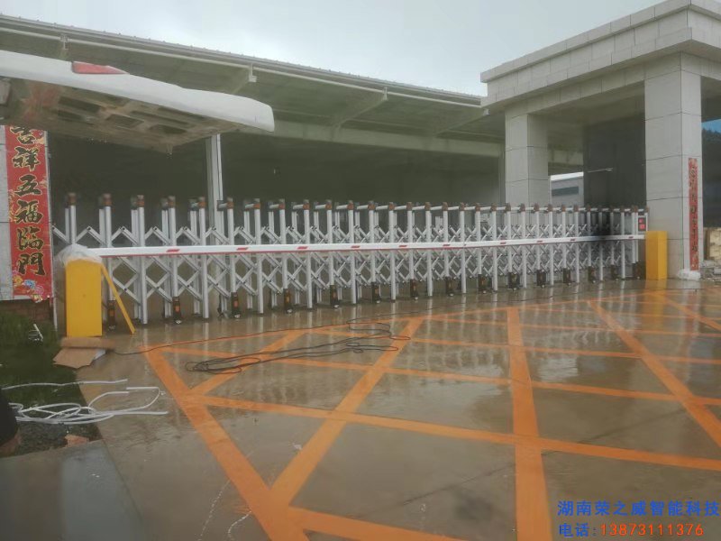 長(zhǎng)沙伸縮門(mén),長(zhǎng)沙電動(dòng)門(mén),長(zhǎng)沙電動(dòng)伸縮門(mén),長(zhǎng)沙伸縮門(mén),長(zhǎng)沙電動(dòng)伸縮門(mén)廠